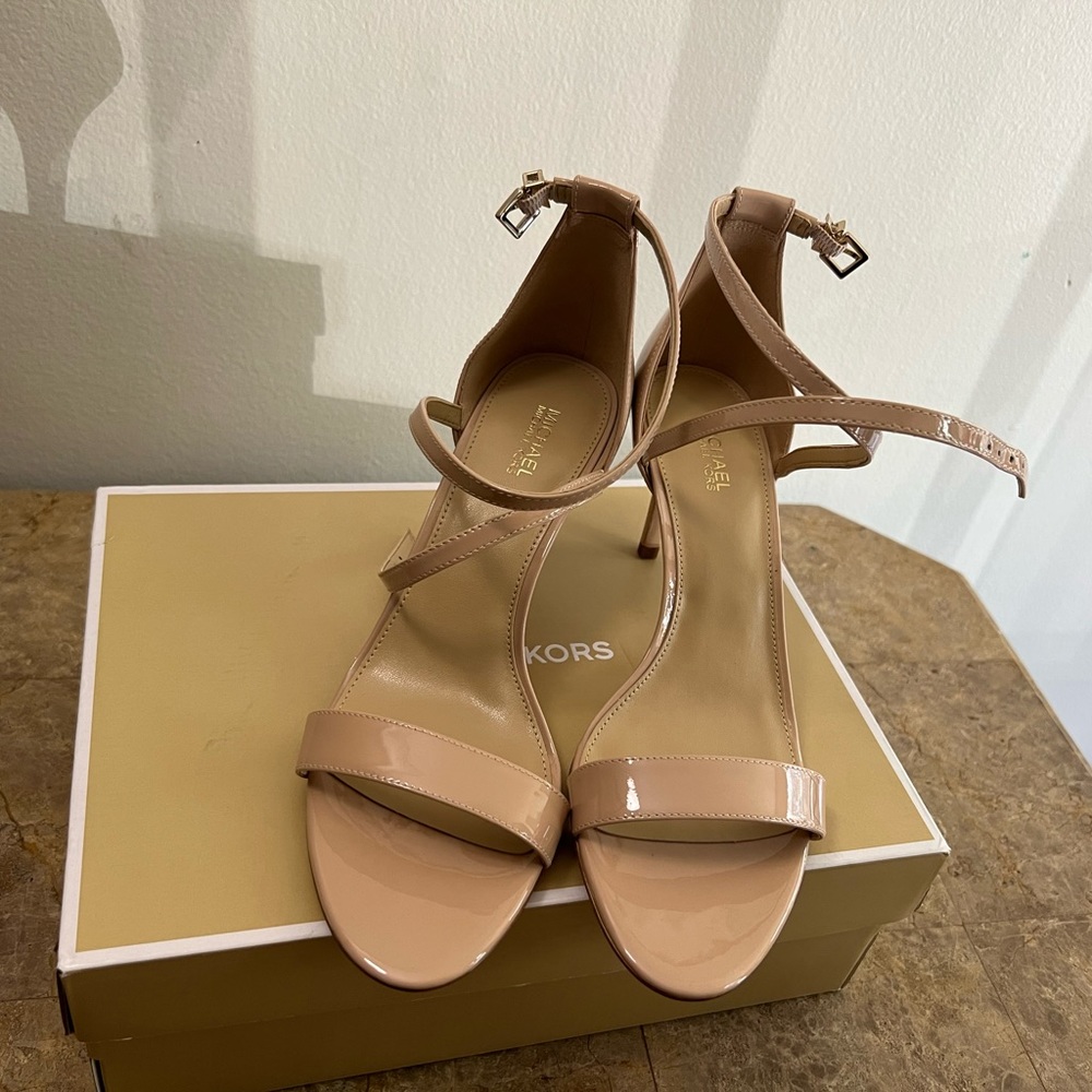 Michael Michael Kors Women's Ava Mid Sandals